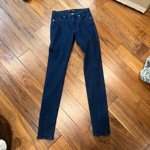 Veronica beard size 27 Women's Dark Blue Jeans w slit
